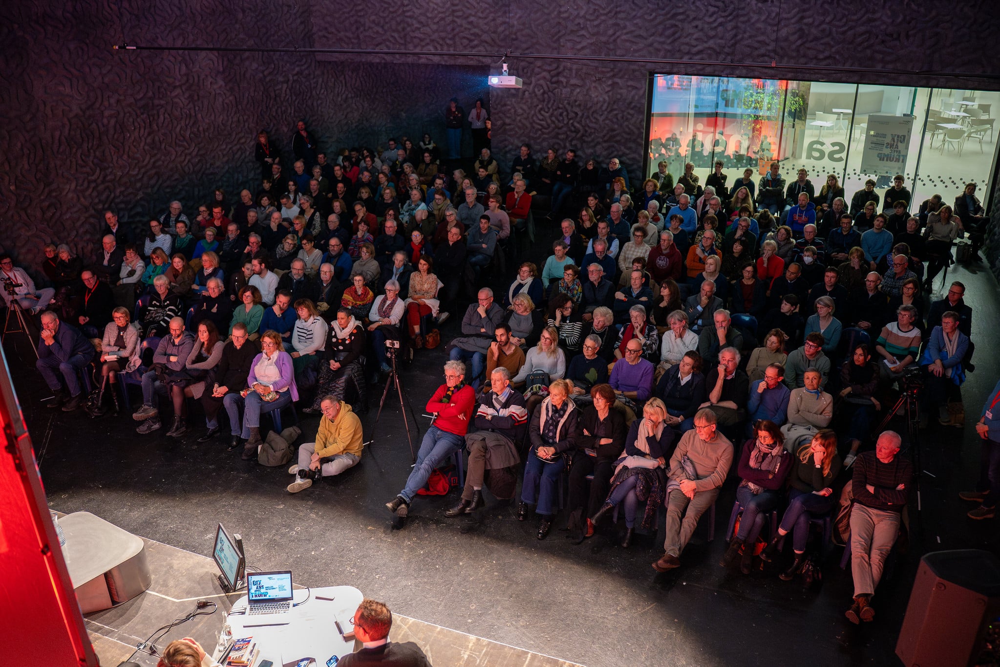 Une rencontre de Des Mots & Débats, association culturelle à Thionville