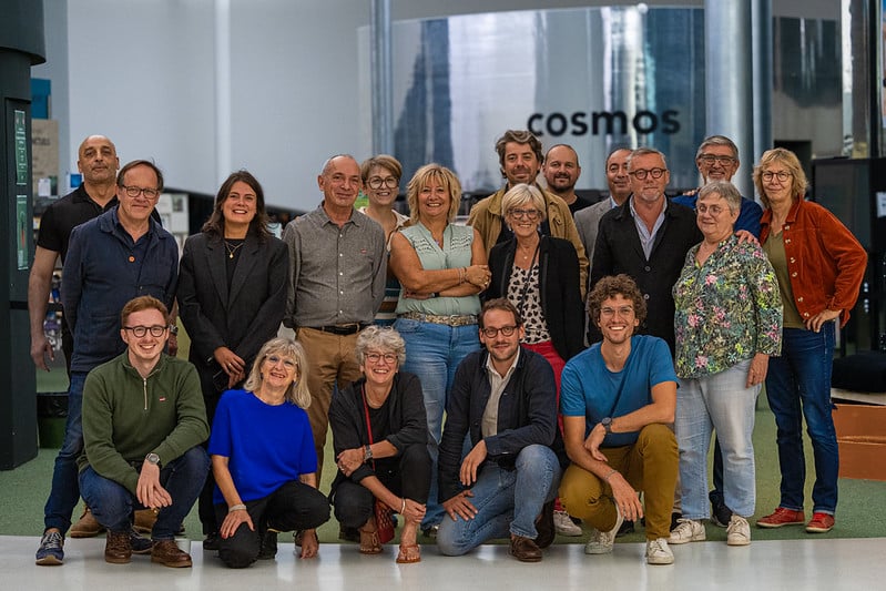 L'Equipe de Des Mots & Débats, l'association thionvilloise, en 2025